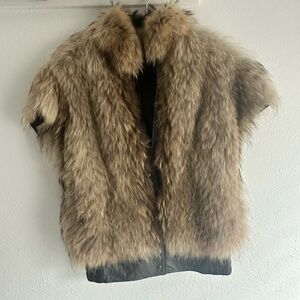 Vintage/Retro Fox Fur Vest - Small